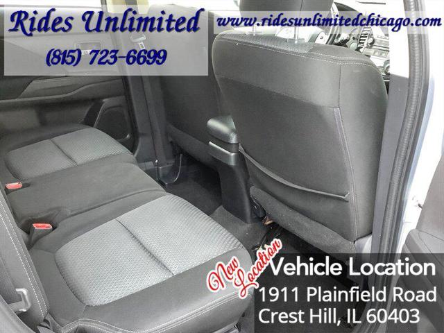 Photo of 2016 Cool Silver Metallic Mitsubishi Outlander