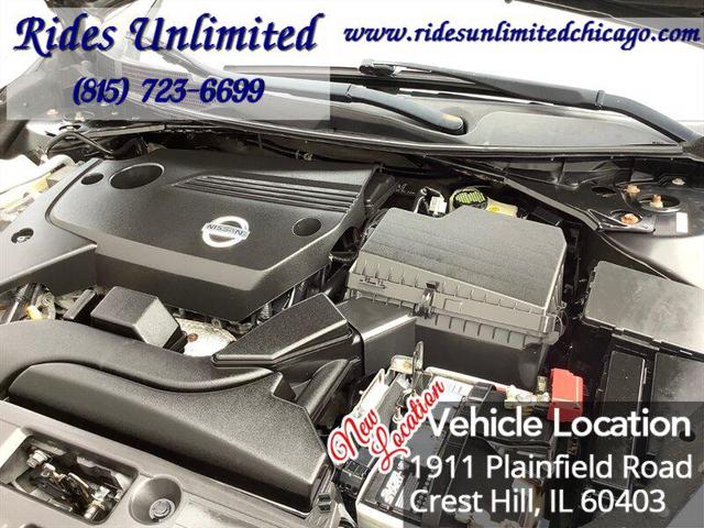 Photo of 2013 Metallic Slate Nissan Altima