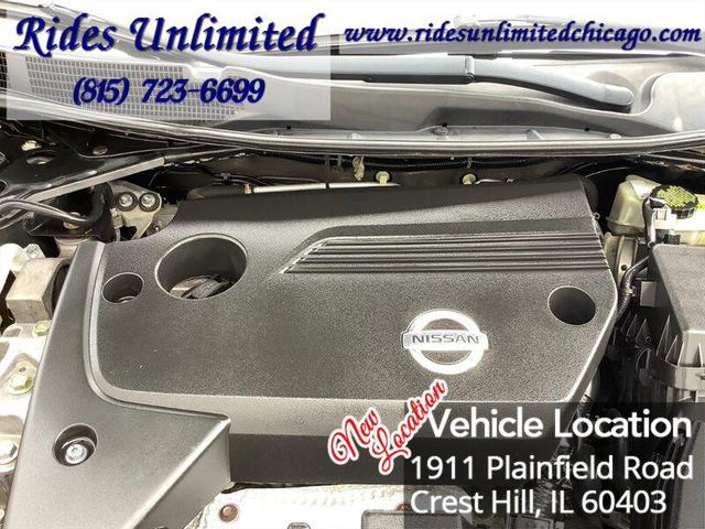 Photo of 2013 Metallic Slate Nissan Altima
