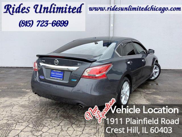 Photo of 2013 Metallic Slate Nissan Altima