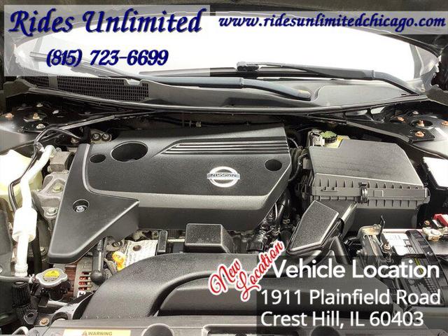 Photo of 2013 Metallic Slate Nissan Altima