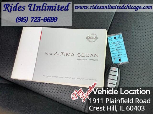 Photo of 2013 Metallic Slate Nissan Altima