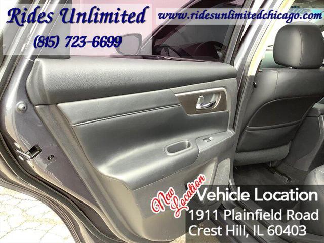 Photo of 2013 Metallic Slate Nissan Altima
