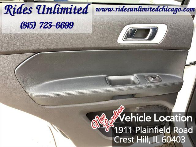 Photo of 2014 White Platinum Metallic Tri-Coat Ford Explorer