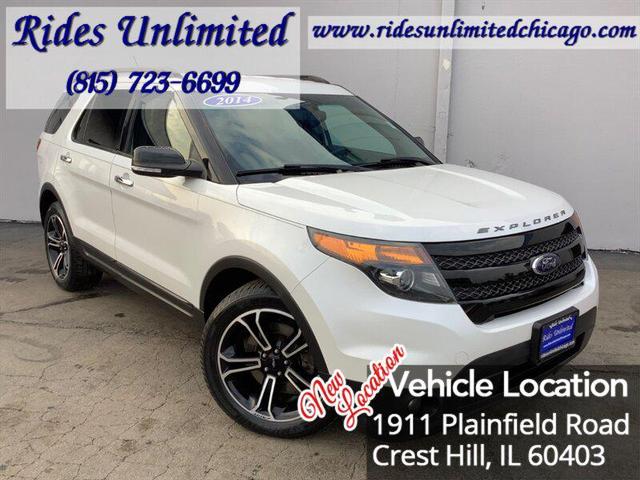 Photo of 2014 White Platinum Metallic Tri-Coat Ford Explorer