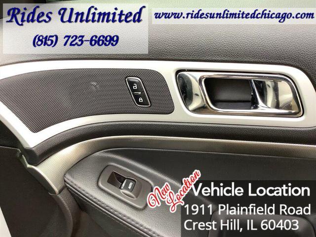 Photo of 2014 White Platinum Metallic Tri-Coat Ford Explorer