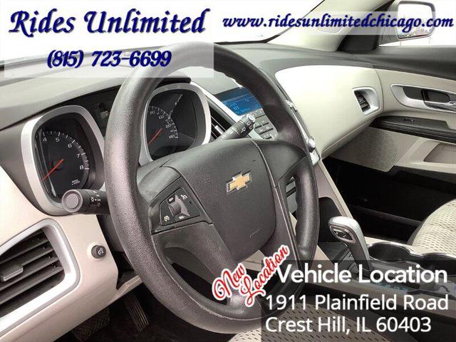 Photo of 2010 Summit White Chevrolet Equinox