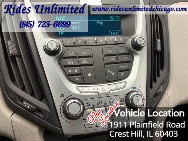 Photo of 2010 Summit White Chevrolet Equinox