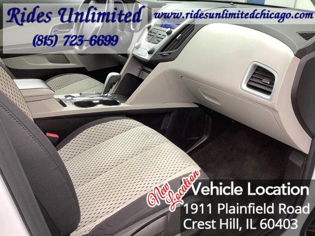 Photo of 2010 Summit White Chevrolet Equinox