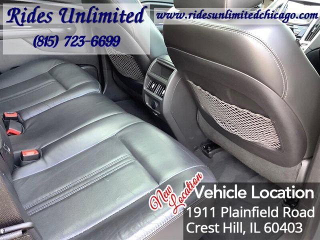 Photo of 2016 Radiant Silver Metallic Cadillac SRX
