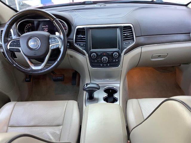 Photo of 2014 Deep Cherry Red Crystal Pearlcoat Jeep Grand Cherokee