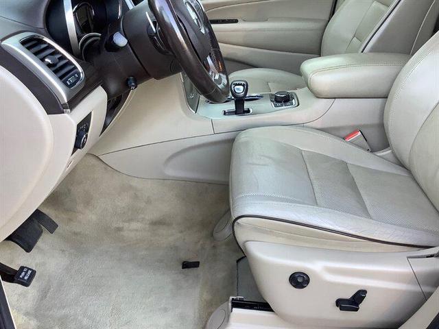 Photo of 2014 Deep Cherry Red Crystal Pearlcoat Jeep Grand Cherokee