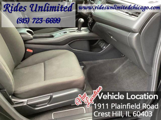 Photo of 2016 Crystal Black Pearl Honda HR-V