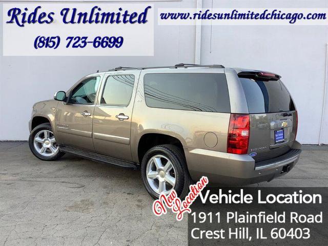 Photo of 2013 Mocha Steel Metallic Chevrolet Suburban
