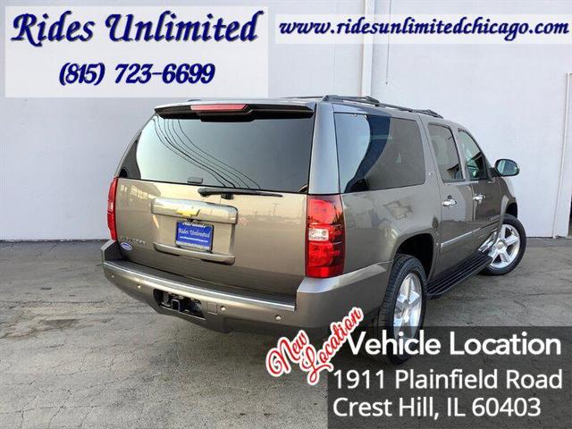 Photo of 2013 Mocha Steel Metallic Chevrolet Suburban