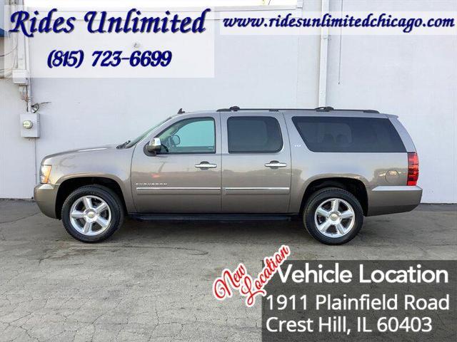 Photo of 2013 Mocha Steel Metallic Chevrolet Suburban