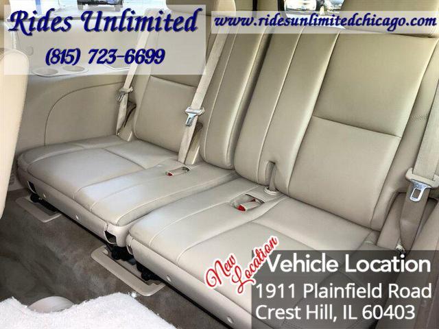 Photo of 2013 Mocha Steel Metallic Chevrolet Suburban