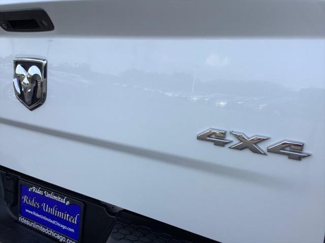 Photo of 2014 Bright White Clearcoat RAM 1500