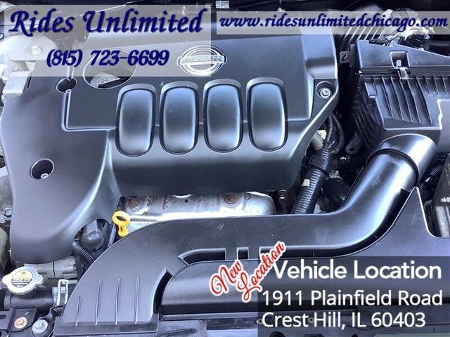 Photo of 2010 Radiant Silver Metallic Nissan Altima