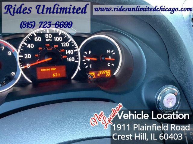 Photo of 2010 Radiant Silver Metallic Nissan Altima