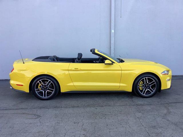 Photo of 2018 Triple Yellow Tri-Coat Ford Mustang