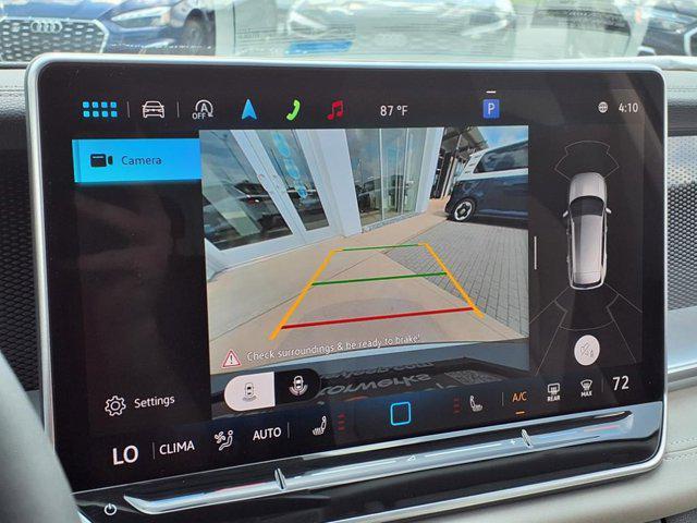 Photo of 2025 Pure White Volkswagen Tiguan