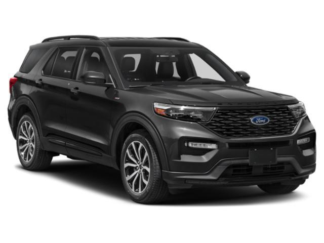 Photo of 2024 Iconic Silver Metallic Ford Explorer