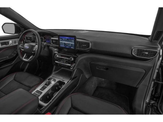 Photo of 2024 Iconic Silver Metallic Ford Explorer