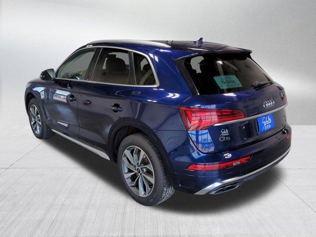 Photo of 2023 Navarra Blue Metallic Audi Q5