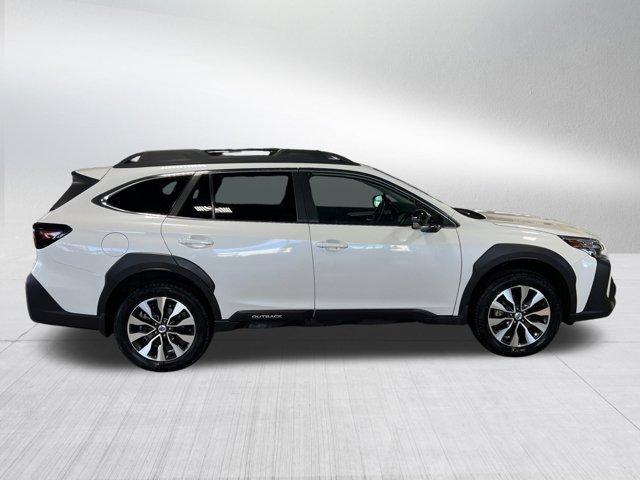 Photo of 2023 Crystal White Pearl Subaru Outback