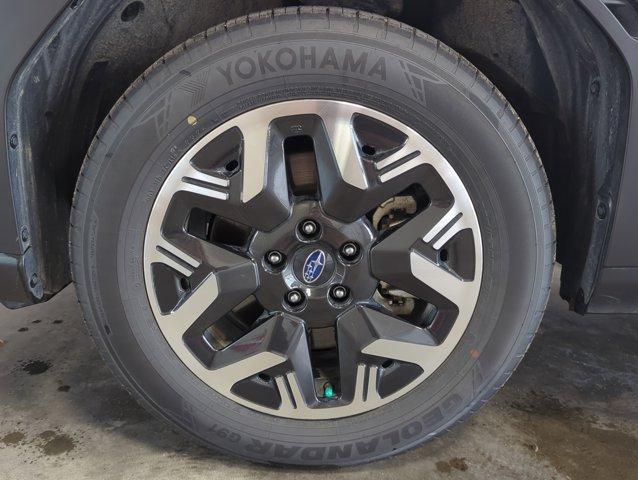 Photo of 2025 Crystal White Pearl Subaru Forester