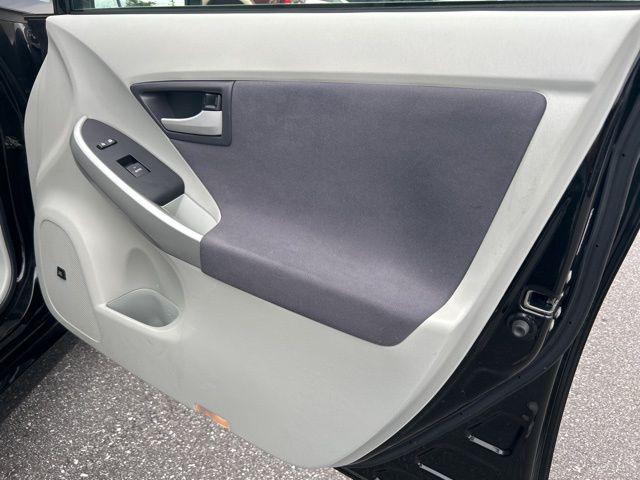 Photo of 2010 Black Toyota Prius