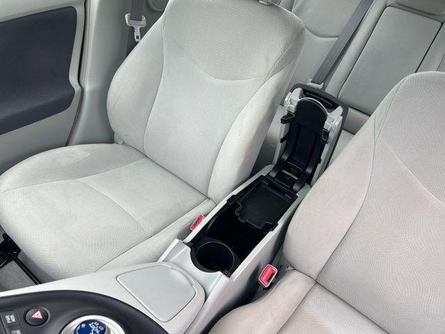 Photo of 2010 Black Toyota Prius