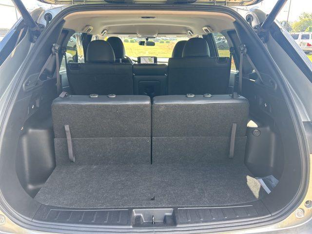 Photo of 2024 Alloy Silver Metallic Mitsubishi Outlander