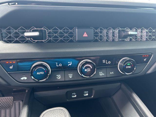 Photo of 2025 Crystal Black Pearl Honda Accord