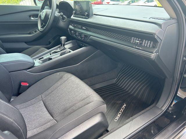 Photo of 2025 Crystal Black Pearl Honda Accord