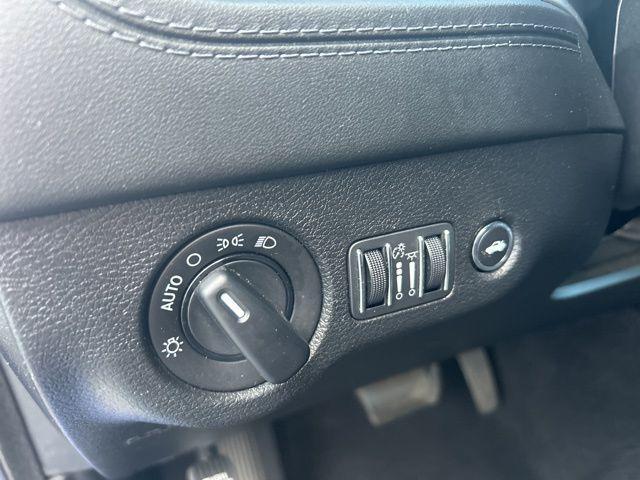 Photo of 2022 Indigo Blue Dodge Charger