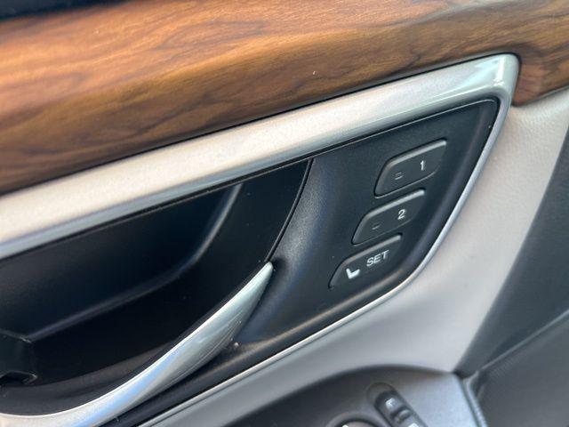 Photo of 2018 Lunar Silver Metallic Honda CR-V