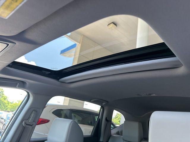 Photo of 2018 Lunar Silver Metallic Honda CR-V