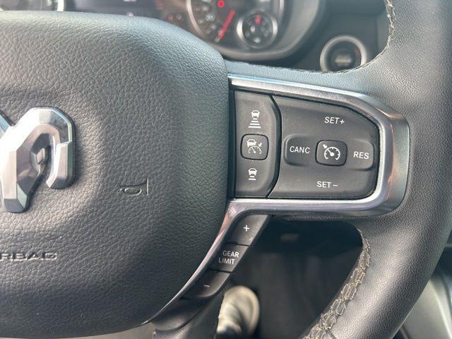 Photo of 2025 Billet Silver Metallic Clearcoat RAM 1500