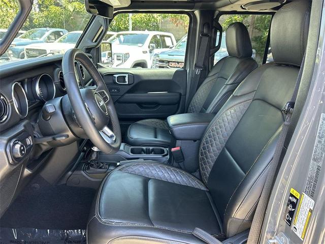 Photo of 2023 Sting Gray Clearcoat Jeep Gladiator