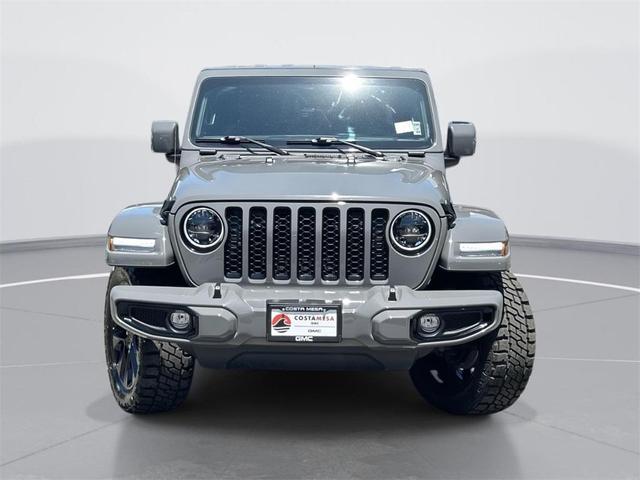 Photo of 2023 Sting Gray Clearcoat Jeep Gladiator