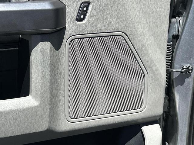 Photo of 2020 Iconic Silver Metallic Ford F-250