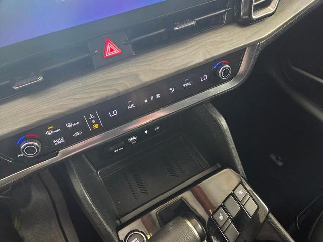Photo of 2024 Sapphire Blue Kia Sportage