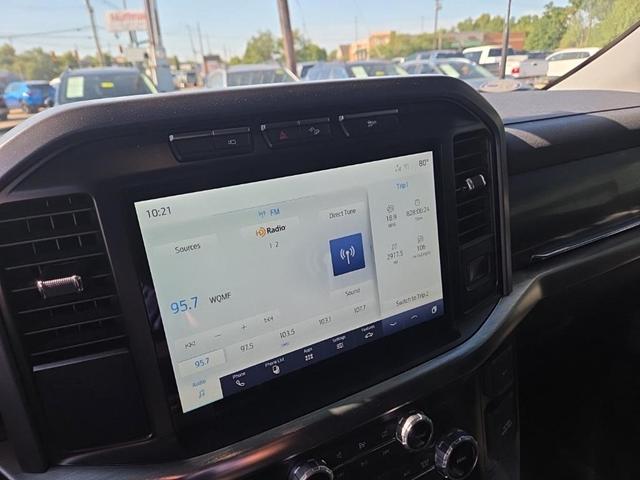 Photo of 2022 Oxford White Ford F-150