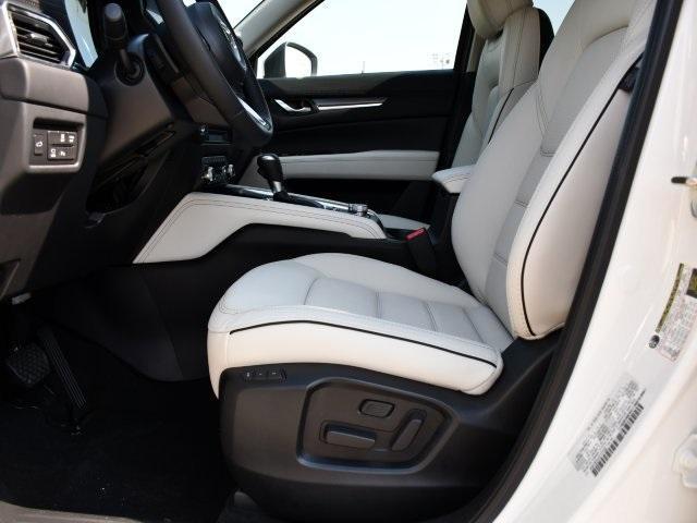 Photo of 2025 Rhodium White Metallic Mazda CX-5