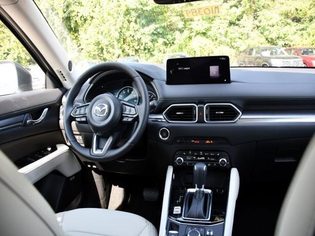 Photo of 2025 Rhodium White Metallic Mazda CX-5