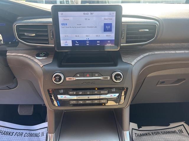 Photo of 2020 White Ford Explorer