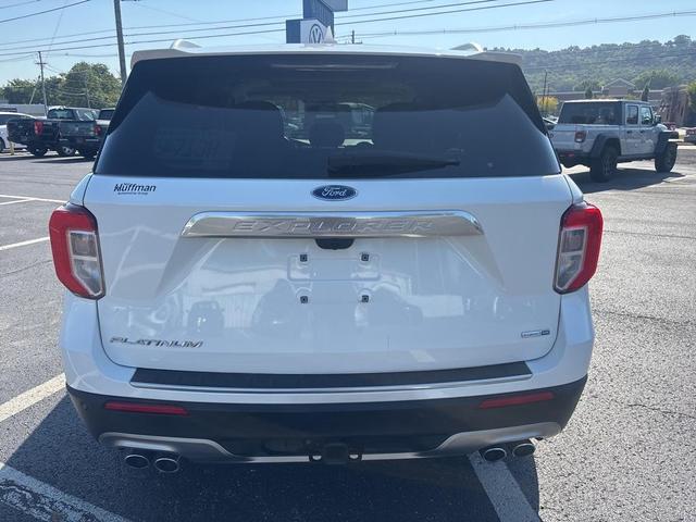 Photo of 2020 White Ford Explorer