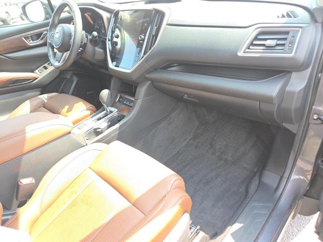 Photo of 2024 Magnetite Gray Metallic Subaru Ascent
